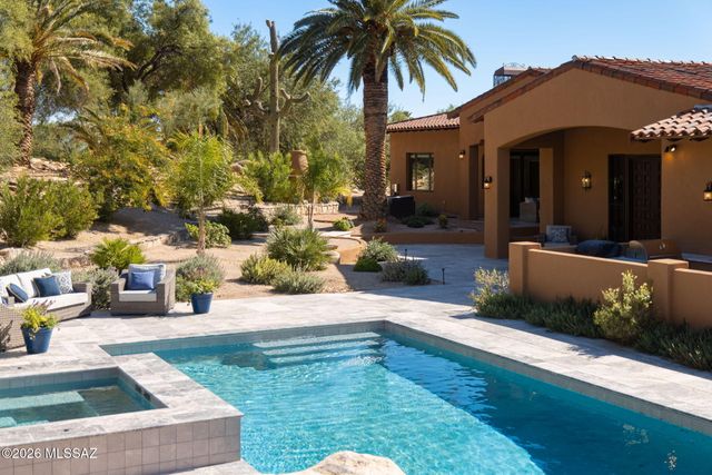 5238 E Mission Hill Drive, Tucson, AZ 85718