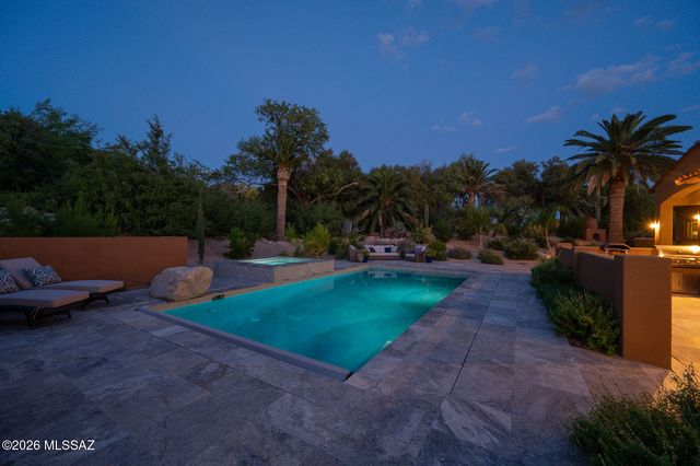 5238 E Mission Hill Drive, Tucson, AZ 85718