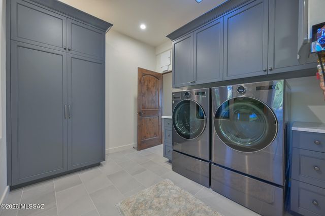 5238 E Mission Hill Drive, Tucson, AZ 85718