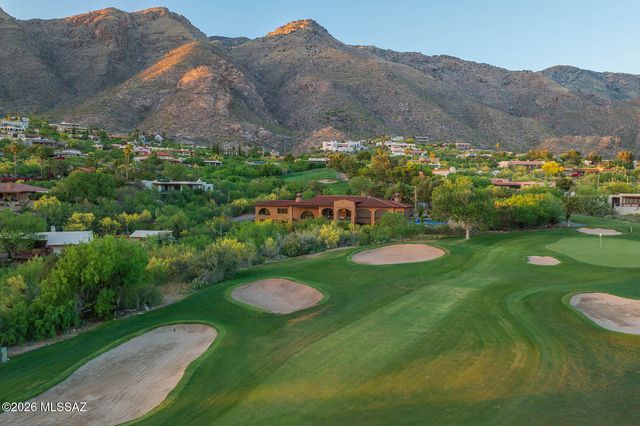 5238 E Mission Hill Drive, Tucson, AZ 85718
