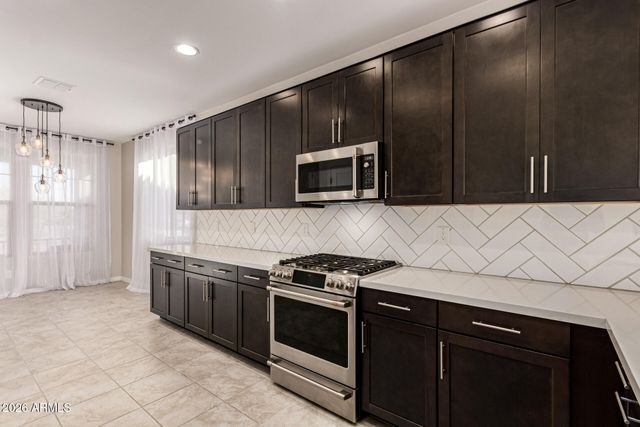 13500 N 174TH Lane, Surprise, AZ 85388