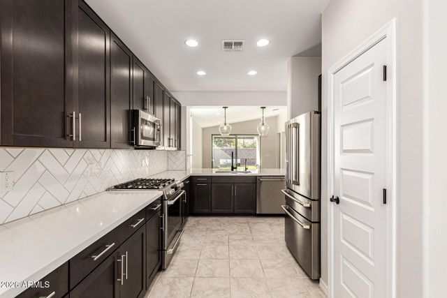 13500 N 174TH Lane, Surprise, AZ 85388