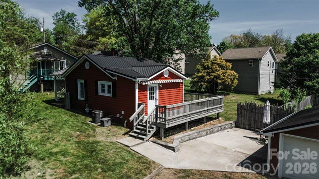 60 Shiloh Road, Asheville, NC 28803