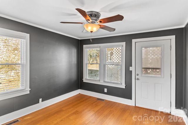 60 Shiloh Road, Asheville, NC 28803