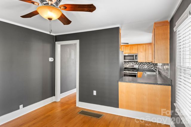 60 Shiloh Road, Asheville, NC 28803