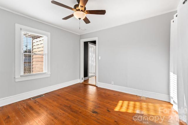 60 Shiloh Road, Asheville, NC 28803