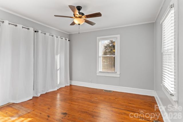 60 Shiloh Road, Asheville, NC 28803
