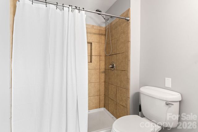 60 Shiloh Road, Asheville, NC 28803