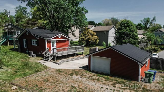 60 Shiloh Road, Asheville, NC 28803