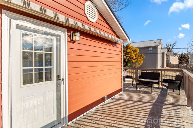 60 Shiloh Road, Asheville, NC 28803