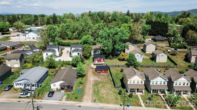 60 Shiloh Road, Asheville, NC 28803