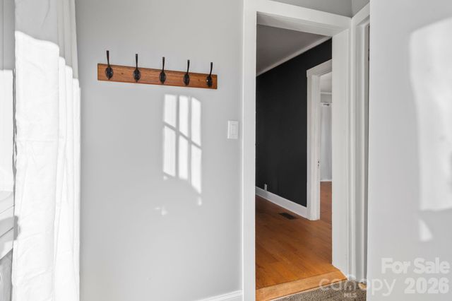 60 Shiloh Road, Asheville, NC 28803