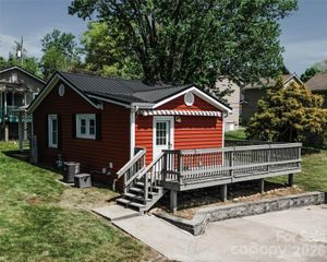 60 Shiloh Road, Asheville, NC 28803
