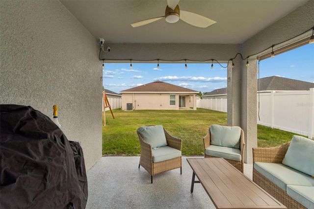 7011 GIDEON CIRCLE, Zephyrhills, FL 33541