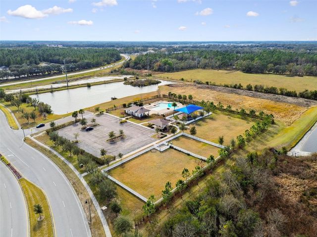 7011 GIDEON CIRCLE, Zephyrhills, FL 33541