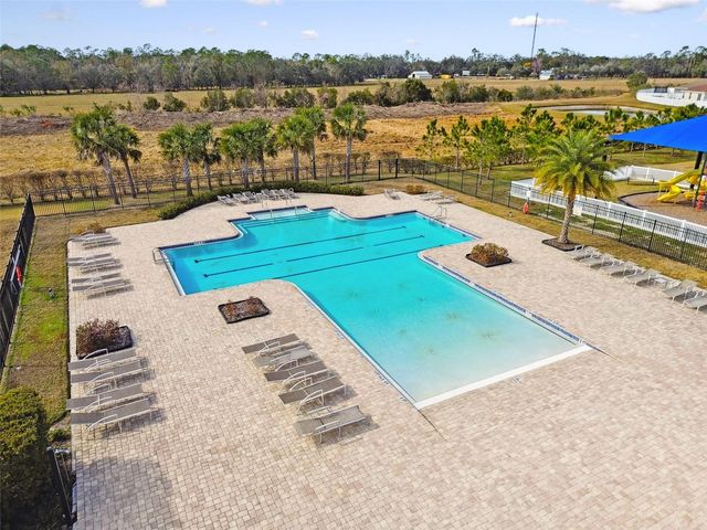 7011 GIDEON CIRCLE, Zephyrhills, FL 33541