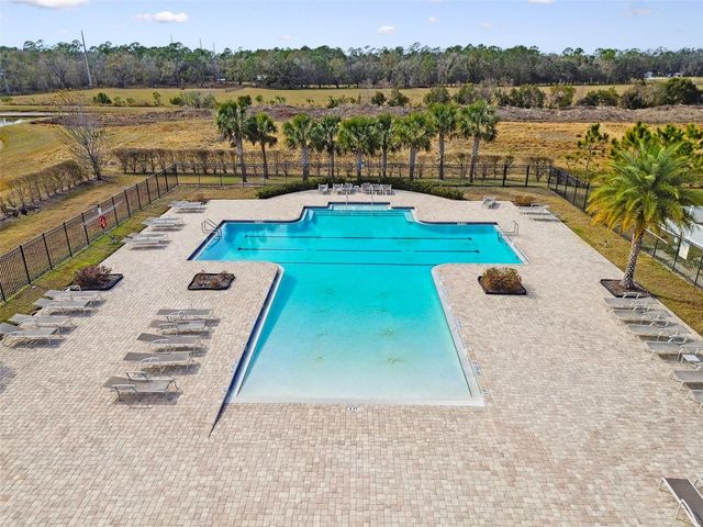 7011 GIDEON CIRCLE, Zephyrhills, FL 33541