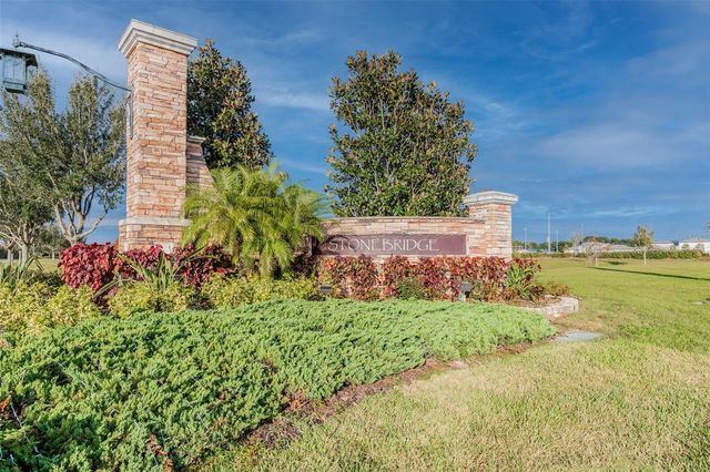 7011 GIDEON CIRCLE, Zephyrhills, FL 33541