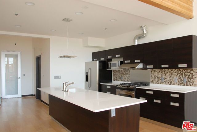 8312 Beverly Boulevard 202, Los Angeles, CA 90048