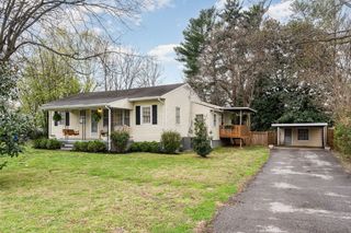 1000 Livingston St, Old Hickory, TN 37138