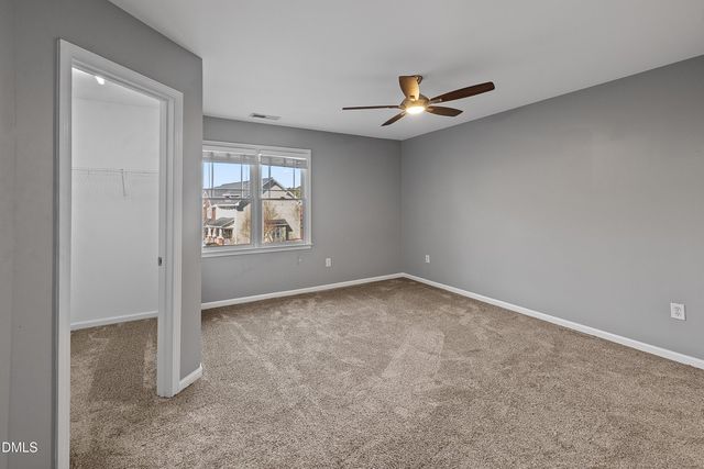 1052 Mica Lamp Court, Apex, NC 27502