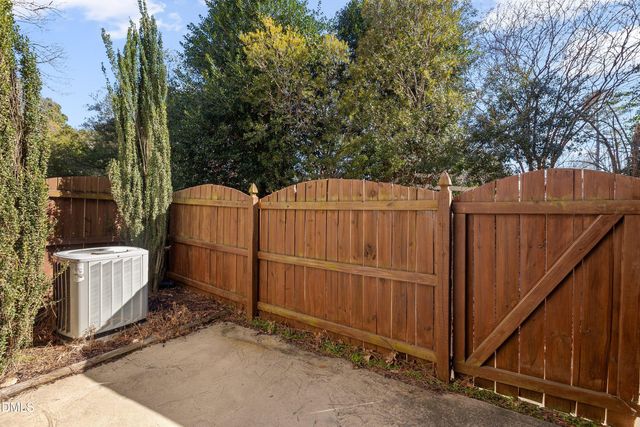 1052 Mica Lamp Court, Apex, NC 27502