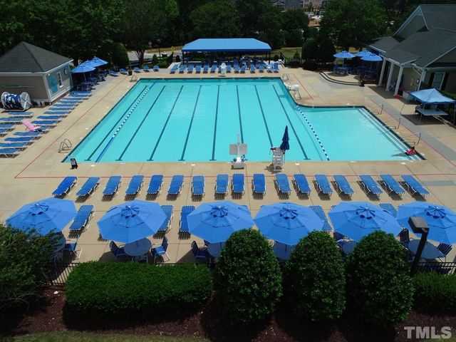 1052 Mica Lamp Court, Apex, NC 27502