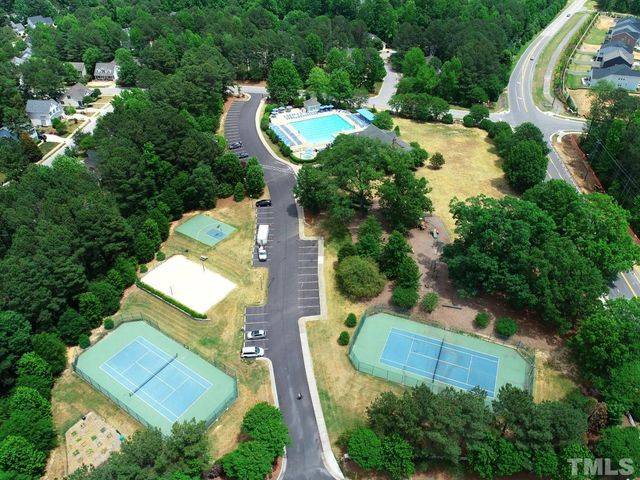 1052 Mica Lamp Court, Apex, NC 27502