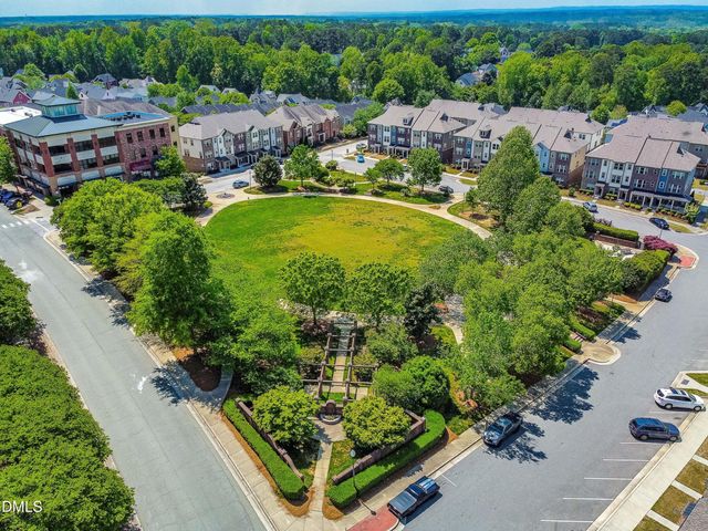 1052 Mica Lamp Court, Apex, NC 27502