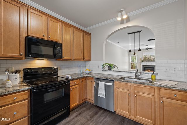 1052 Mica Lamp Court, Apex, NC 27502