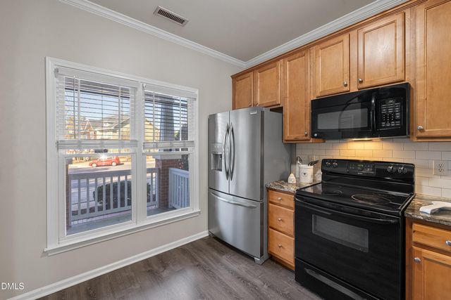 1052 Mica Lamp Court, Apex, NC 27502