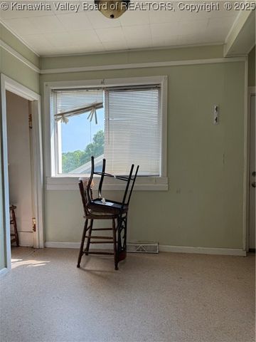 1123 Beech Avenue, Charleston, WV 25312