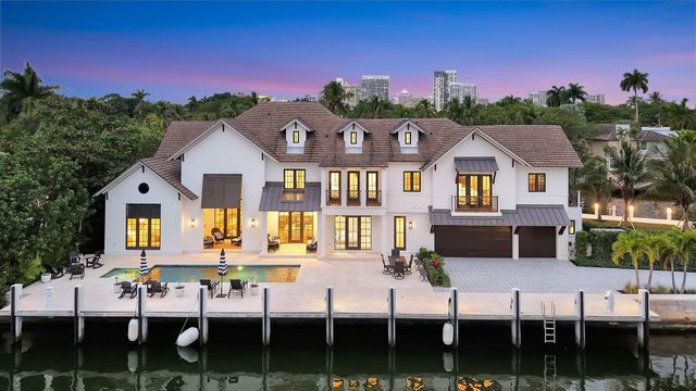 400 Mola Avenue, Fort Lauderdale, FL 33301