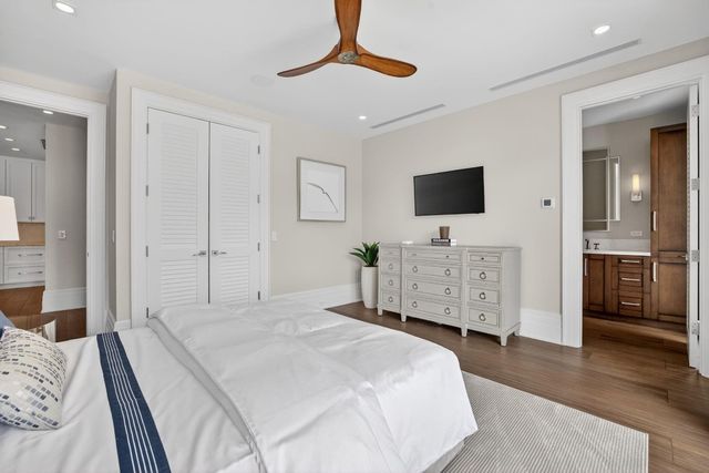 400 Mola Avenue, Fort Lauderdale, FL 33301