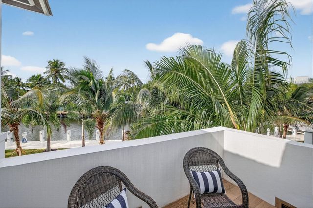 400 Mola Avenue, Fort Lauderdale, FL 33301