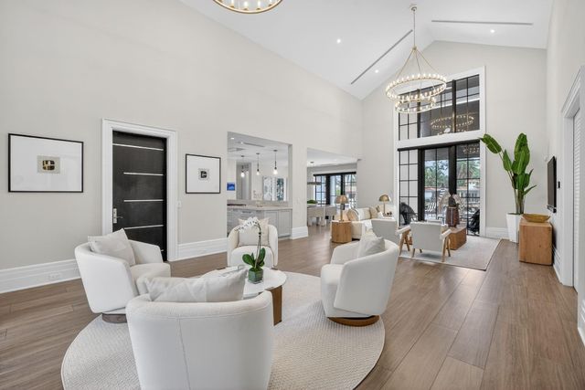 400 Mola Avenue, Fort Lauderdale, FL 33301