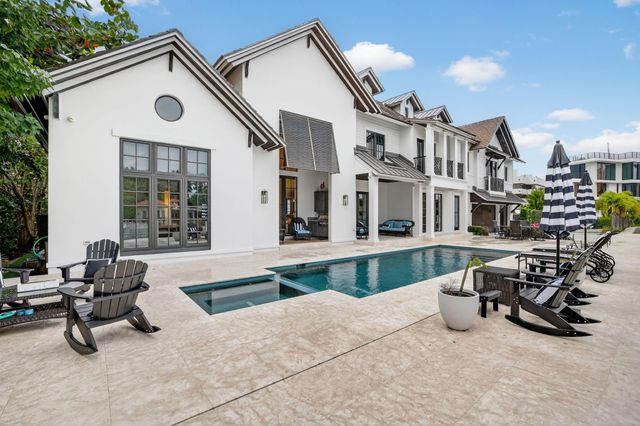 400 Mola Avenue, Fort Lauderdale, FL 33301