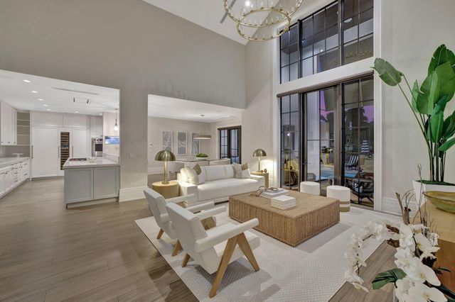 400 Mola Avenue, Fort Lauderdale, FL 33301