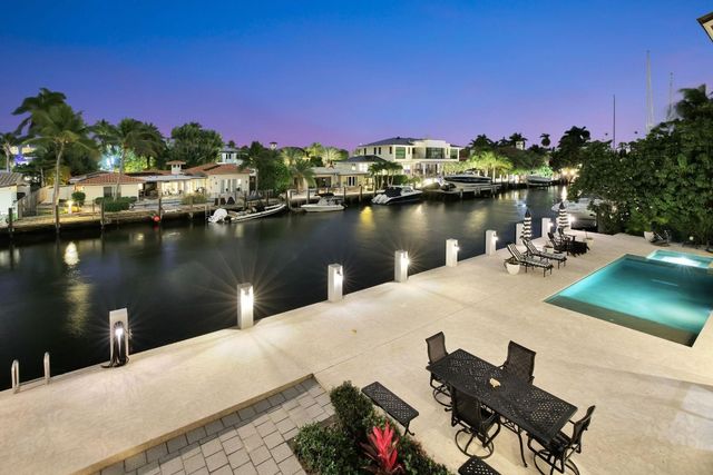 400 Mola Avenue, Fort Lauderdale, FL 33301