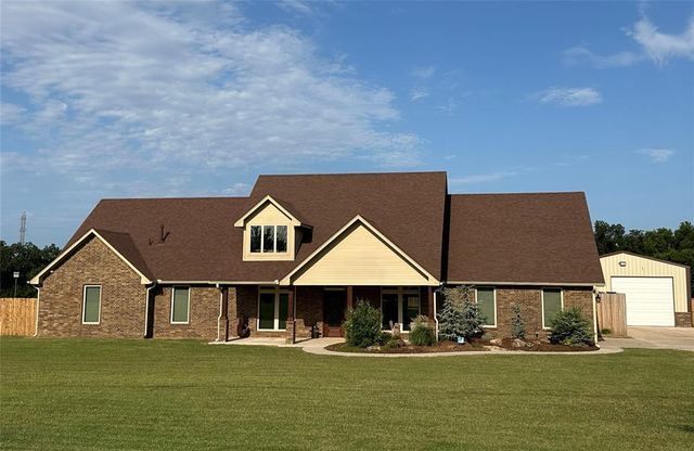 9565 N Bryan Road, Meeker, OK 74855