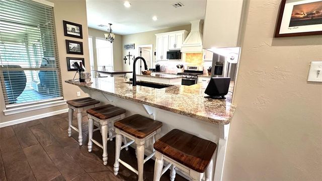 9565 N Bryan Road, Meeker, OK 74855