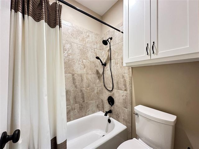 9565 N Bryan Road, Meeker, OK 74855