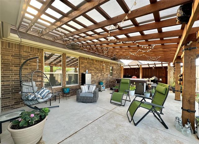 9565 N Bryan Road, Meeker, OK 74855