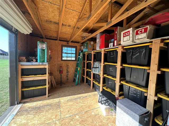 9565 N Bryan Road, Meeker, OK 74855