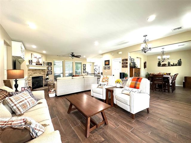 9565 N Bryan Road, Meeker, OK 74855