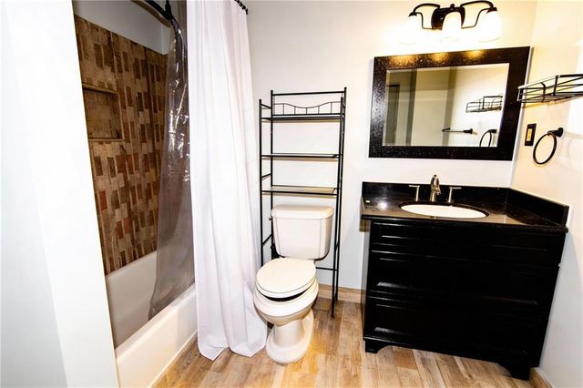 6566 Melandre Drive, Morrow, GA 30260