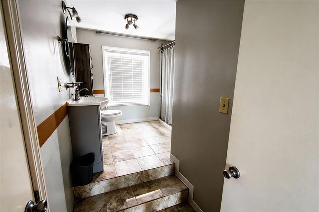 6566 Melandre Drive, Morrow, GA 30260