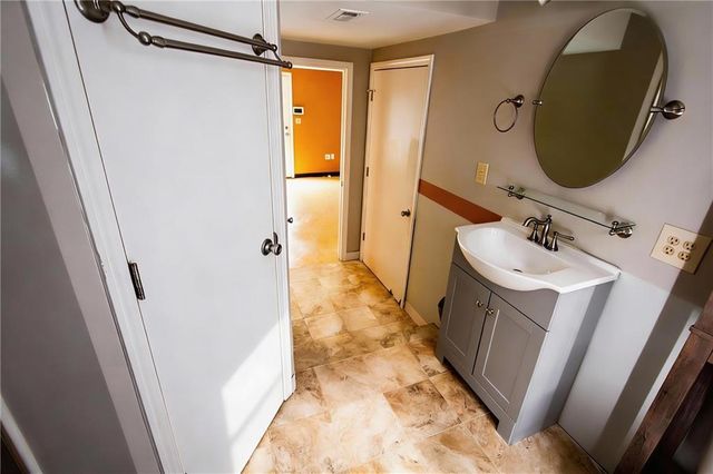 6566 Melandre Drive, Morrow, GA 30260