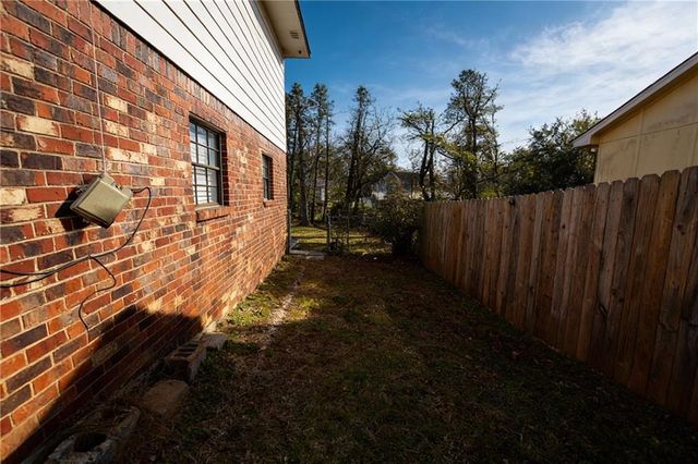 6566 Melandre Drive, Morrow, GA 30260