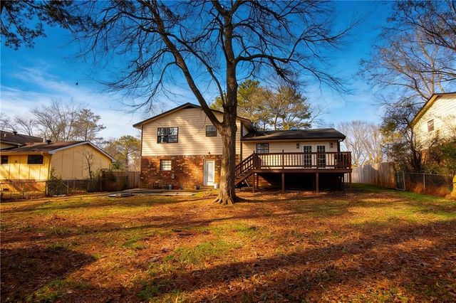 6566 Melandre Drive, Morrow, GA 30260